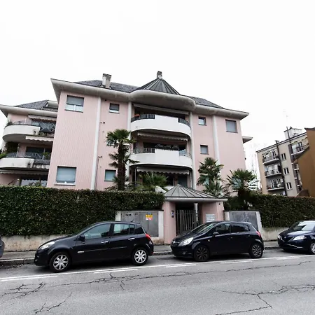 Pisani 4 Appartement Monza