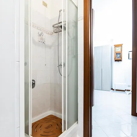 Pisani 4 Apartman *